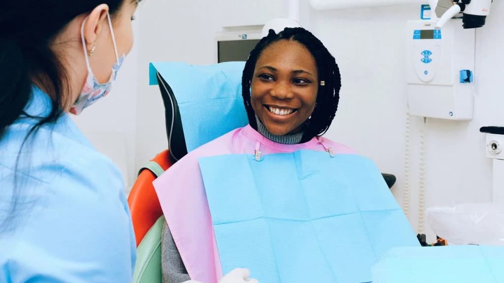Professional teeth whitening procedure at Groot Dental
