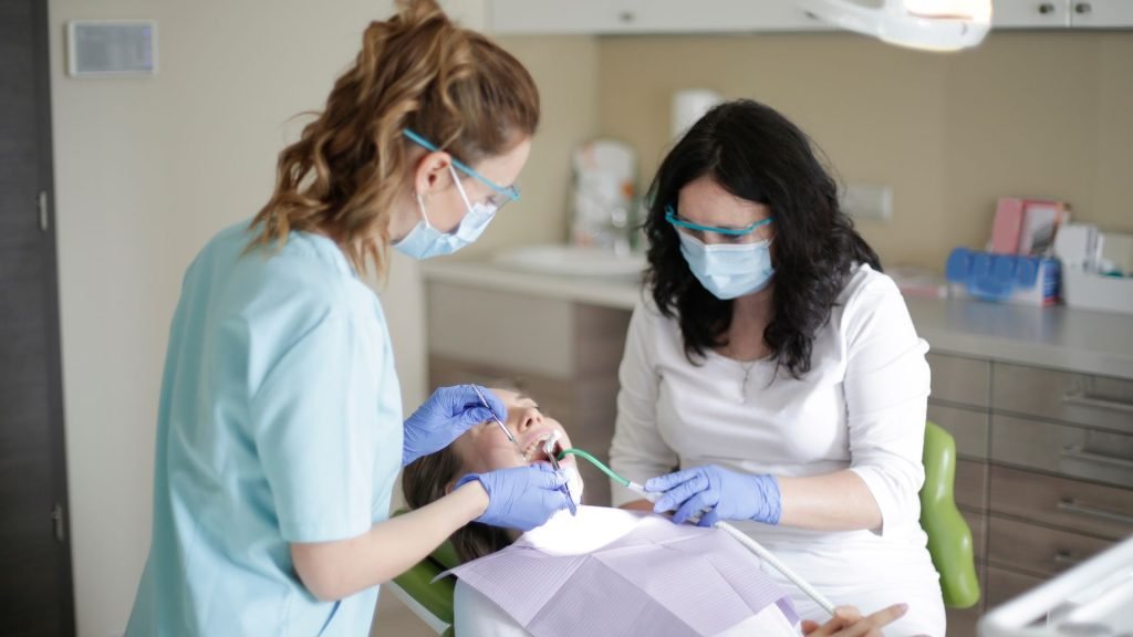Dental Clinic in Oshawa